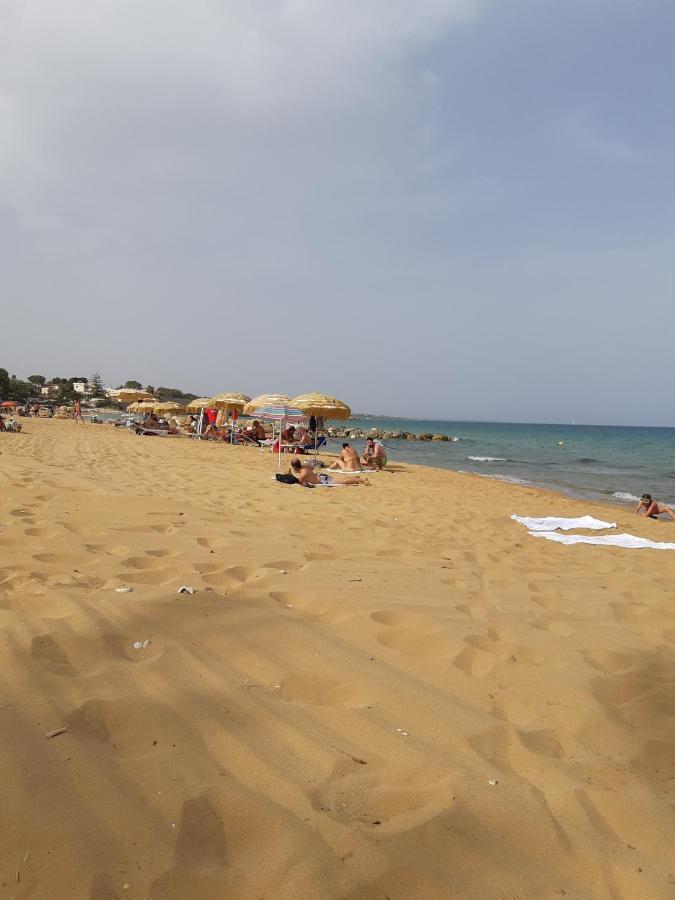 Fronte Mare Appartement Avola Buitenkant foto